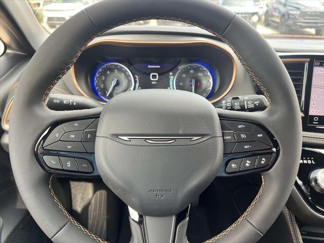 2027 Chrysler Pacifica Pinnacle