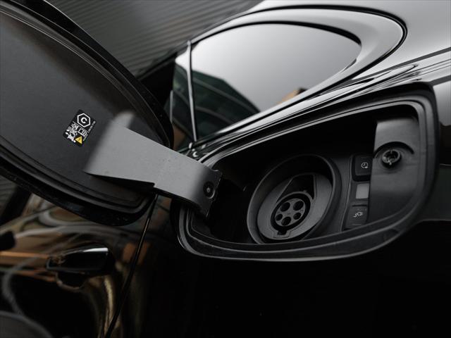 2026 Porsche Cayenne E-Hybrid Unknown