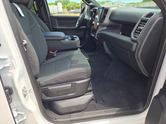 2026 Ram 3500 Tradesman Crew Cab 4x4 8 Box