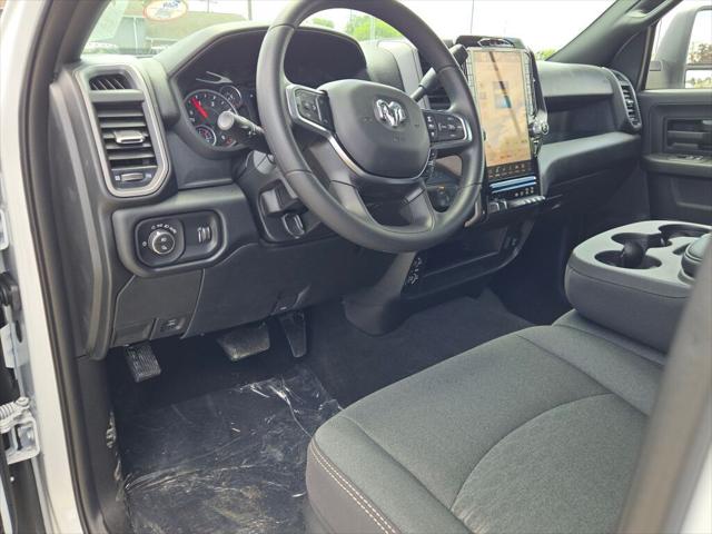 2026 Ram 3500 Tradesman Crew Cab 4x4 8 Box