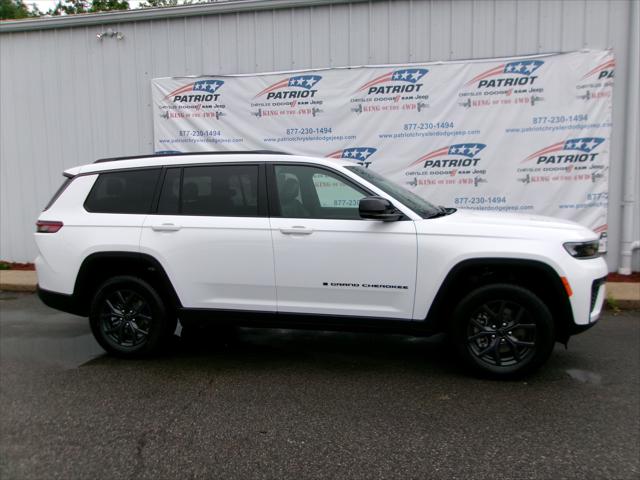 2027 Jeep Grand Cherokee GRAND CHEROKEE L LAREDO ALTITUDE 4X4 2027 Jeep Grand Cherokee GRAND CHEROKEE L LAREDO ALTITUDE 4X4