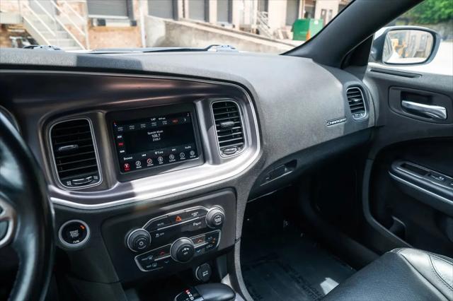 2021 Dodge Charger SXT RWD