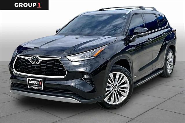 2025 Toyota Highlander Hybrid Platinum for sale in San Antonio, TX