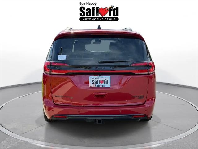 2027 Chrysler Pacifica Limited