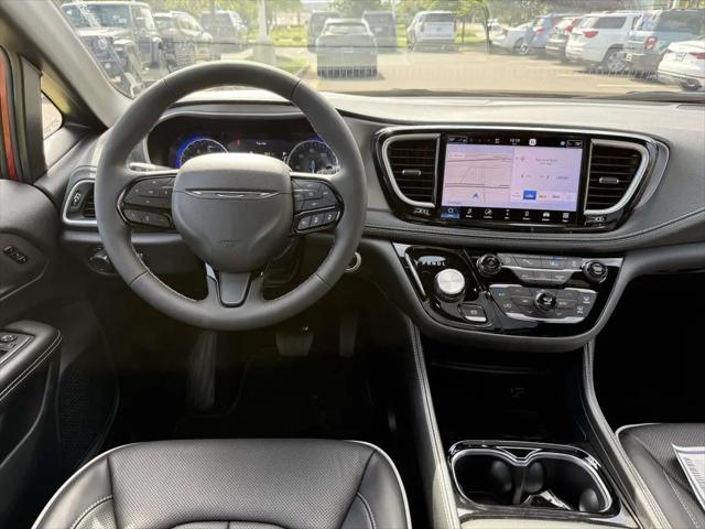 2027 Chrysler Pacifica Limited