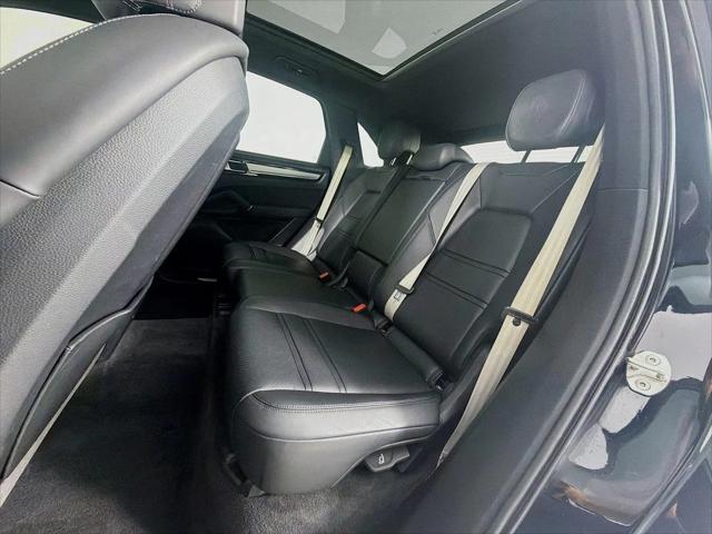 2023 Porsche Cayenne Platinum Edition