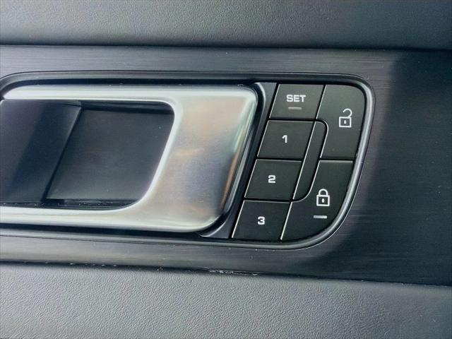 2023 Porsche Panamera Platinum Edition