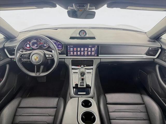 2023 Porsche Panamera Platinum Edition