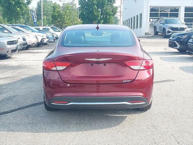 2016 Chrysler 200 Limited Platinum