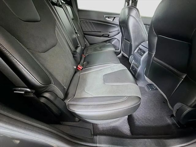 2021 Ford Edge ST