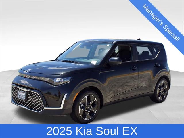 2025 Kia Soul EX for sale in Palmdale, CA