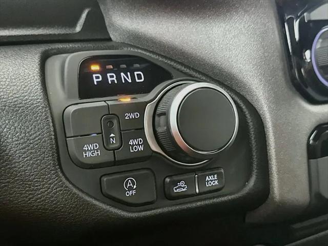 2026 Ram 1500 Express Crew Cab 4x4 57 Box