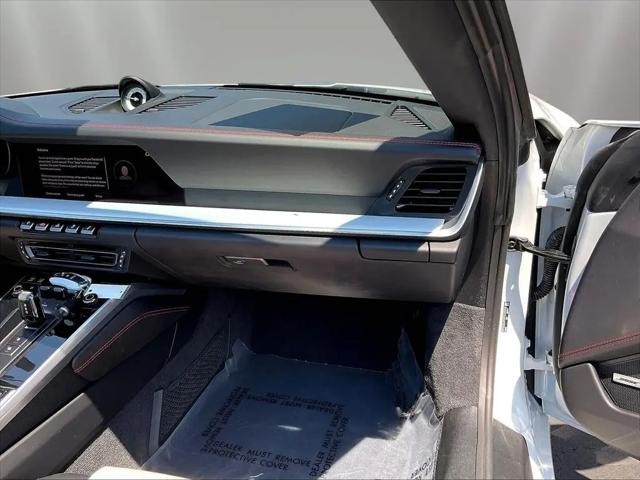 2023 Porsche 911 Carrera 4S Cabriolet