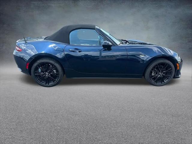2025 Mazda MX-5 Club