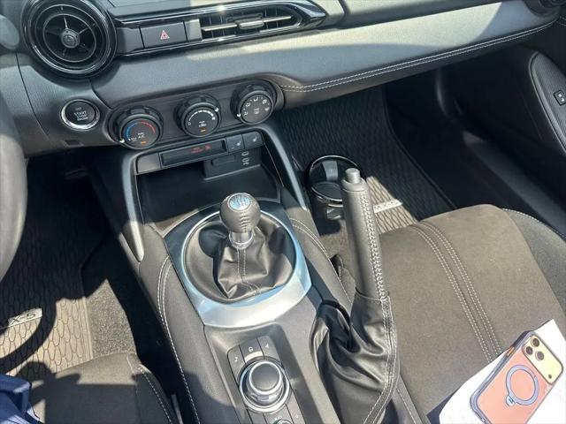 2025 Mazda MX-5 Club