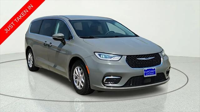 2023 Chrysler Pacifica Touring L for sale in Dallas, TX