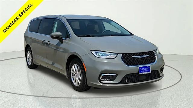 2023 Chrysler Pacifica Touring L for sale in Dallas, TX