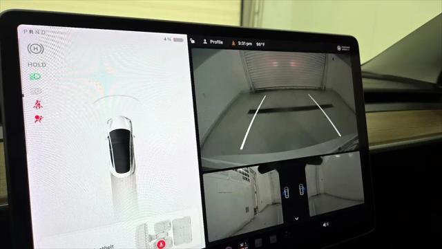 2021 Tesla Model 3 Standard Range Plus Rear-Wheel Drive