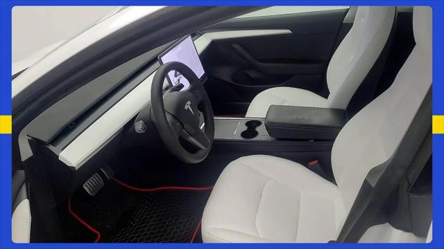 2021 Tesla Model 3 Standard Range Plus Rear-Wheel Drive