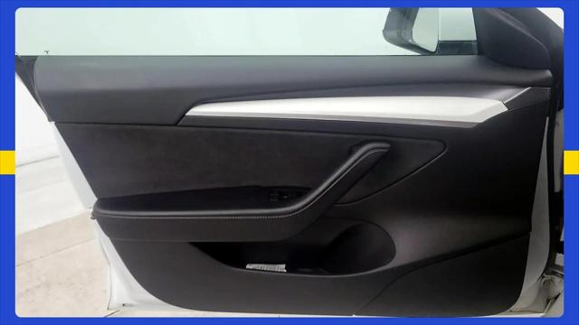2021 Tesla Model 3 Standard Range Plus Rear-Wheel Drive