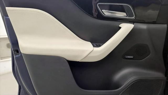2017 Jaguar F-PACE 35t Prestige