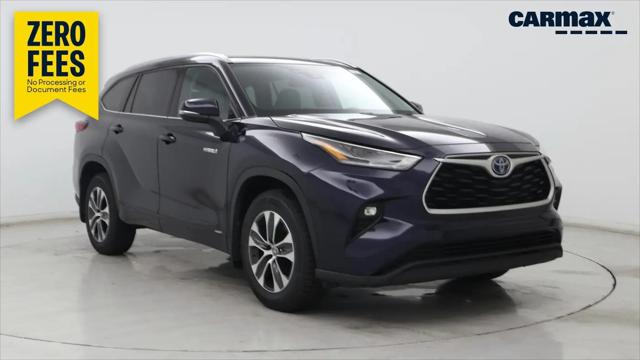 2021 Toyota Highlander Hybrid XLE for sale in Louisville, KY
