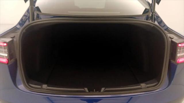 2021 Tesla Model 3 Standard Range Plus Rear-Wheel Drive