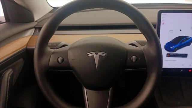 2021 Tesla Model 3 Standard Range Plus Rear-Wheel Drive
