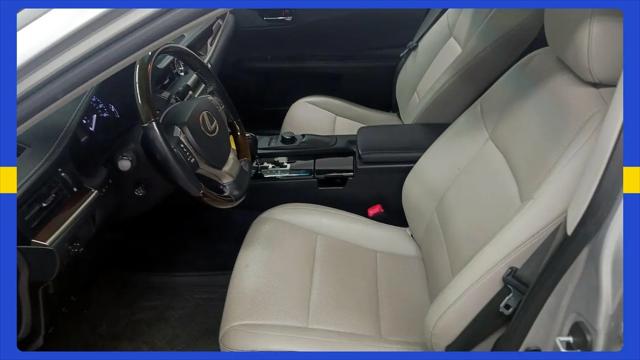 2015 Lexus ES 300h Hybrid