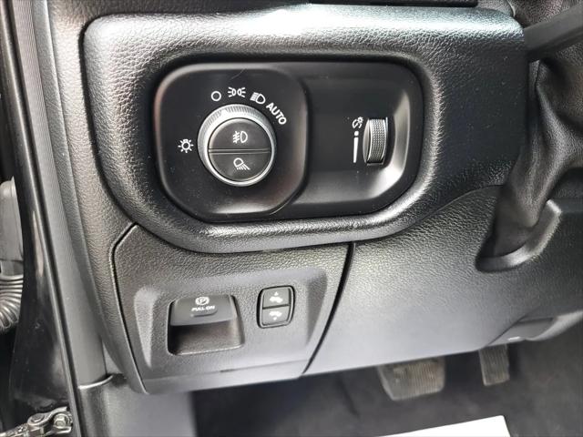 2021 Ram 1500 Big Horn Crew Cab 4x4 5'7" Box