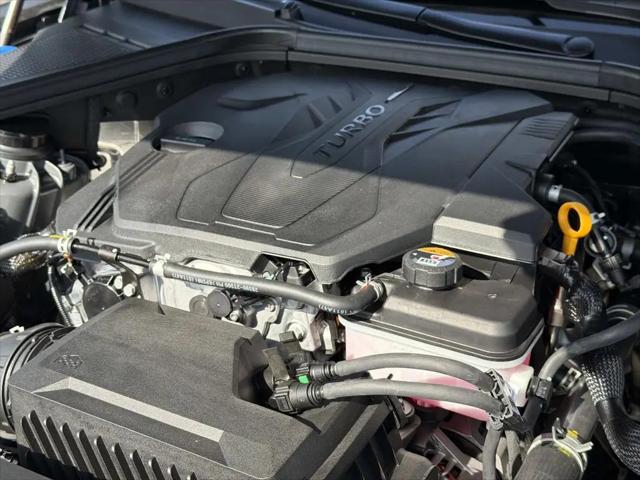 2027 Genesis G80 2.5T Sport Prestige