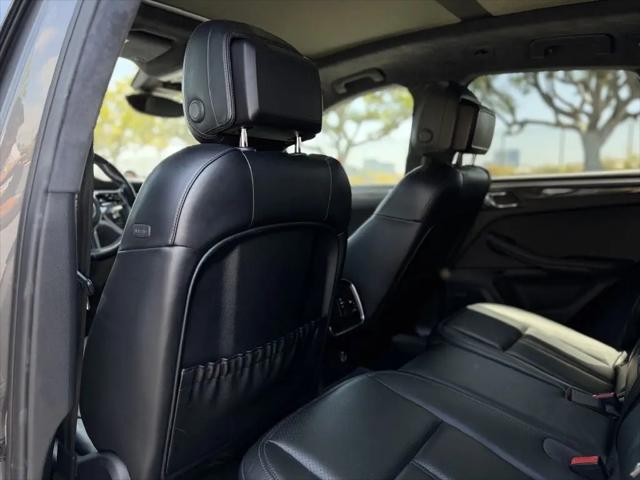 2018 Porsche Macan Turbo