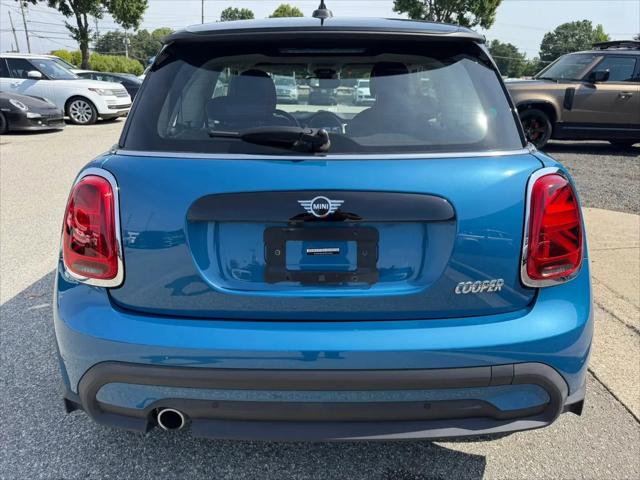 2023 MINI Hardtop Cooper