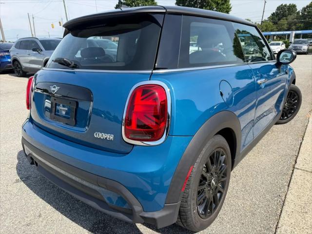 2023 MINI Hardtop Cooper