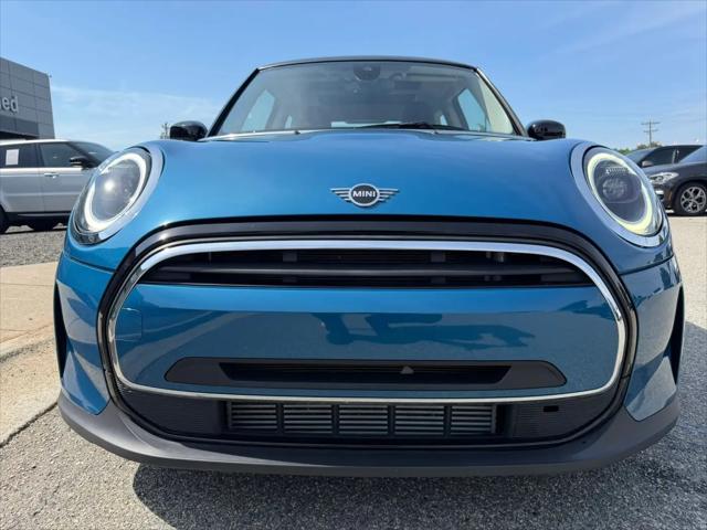 2023 MINI Hardtop Cooper