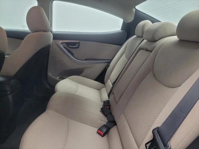 2014 Hyundai Elantra SE