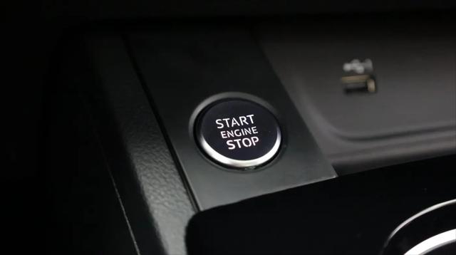2023 Audi A4 Premium 45 TFSI S line quattro S tronic