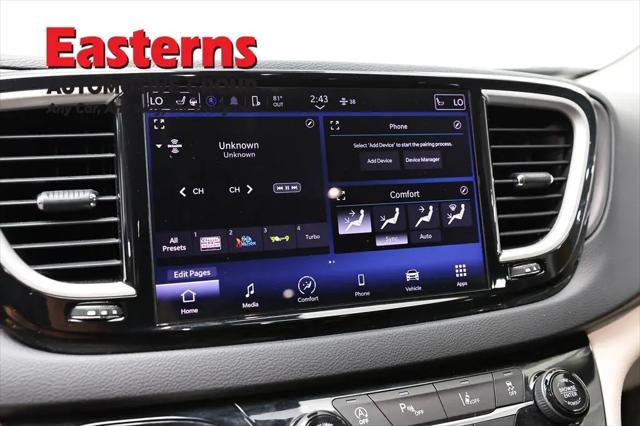 2023 Chrysler Pacifica Touring L