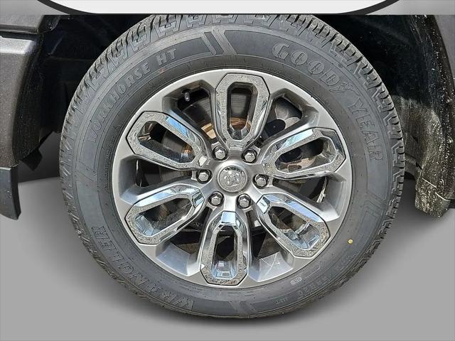 2021 Ram 1500 Laramie Crew Cab 4x4 5'7" Box