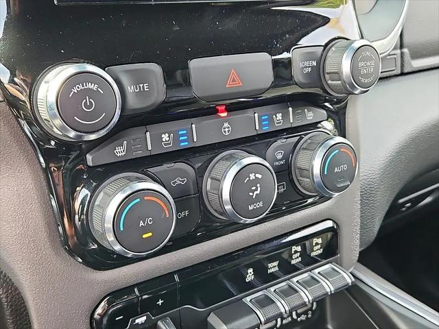 2021 Ram 1500 Laramie Crew Cab 4x4 5'7" Box