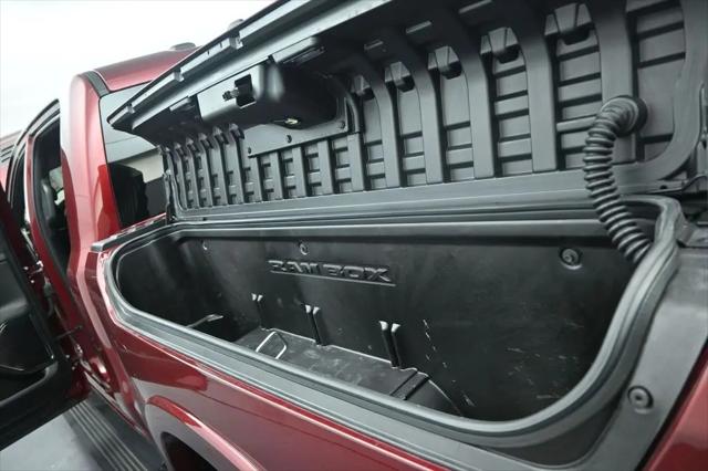2025 Ram 1500 Limited Crew Cab 4x4 57 Box