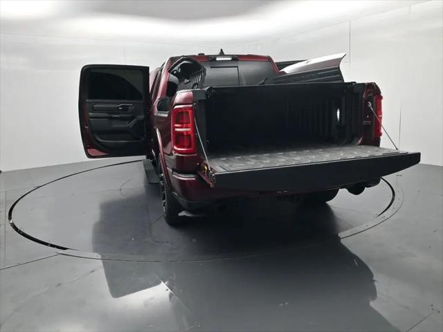 2025 Ram 1500 Limited Crew Cab 4x4 57 Box