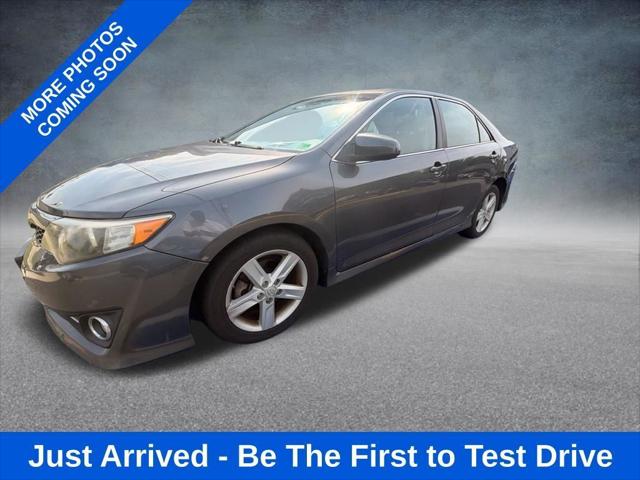2014 Toyota Camry SE