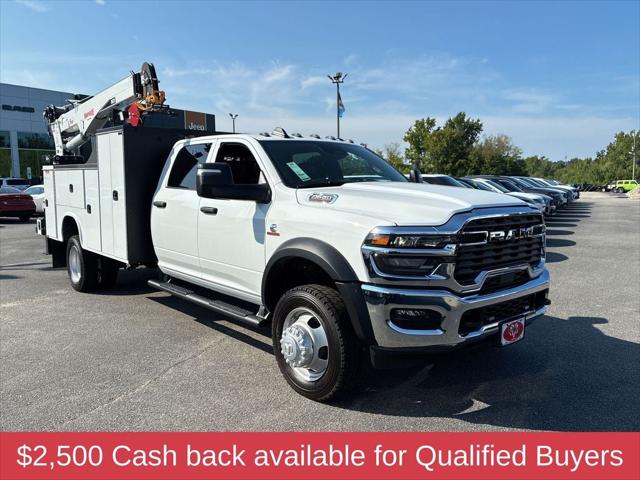 2026 RAM 5500 Chassis RAM 5500 TRADESMAN CHASSIS CREW CAB 4X4 84 CA