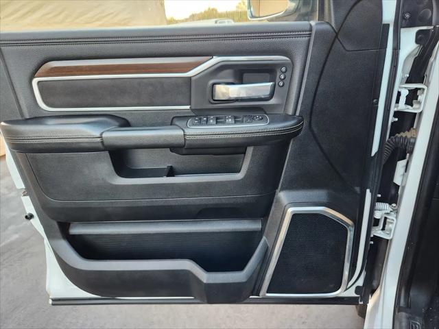2022 Ram 3500 Laramie Crew Cab 4x4 8 Box