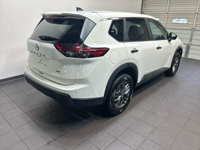 2024 Nissan Rogue S Intelligent AWD 2024 Nissan Rogue S Intelligent AWD