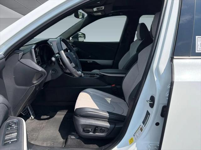 2025 Lexus TX 350 F SPORT Handling