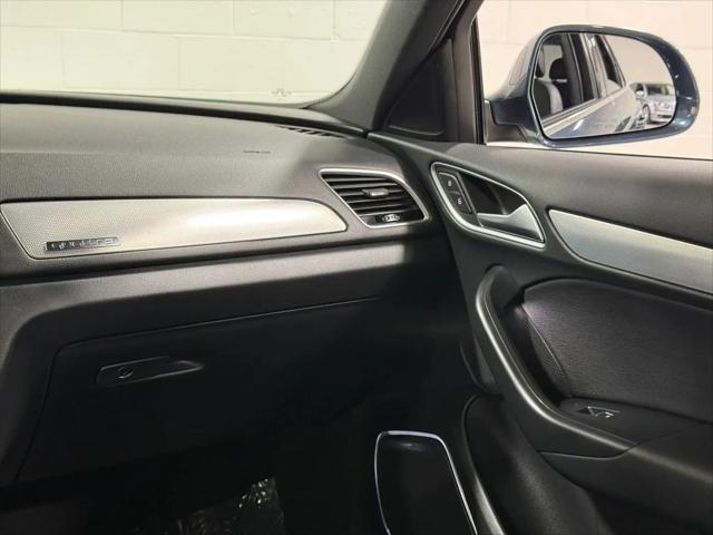 2017 Audi Q3 2.0T Premium