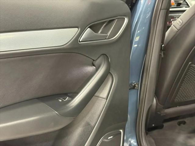 2017 Audi Q3 2.0T Premium