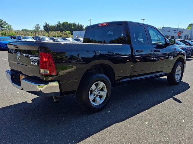 2024 RAM 1500 Classic SLT Quad Cab 4x4 64 Box 2024 RAM 1500 Classic SLT Quad Cab 4x4 64 Box